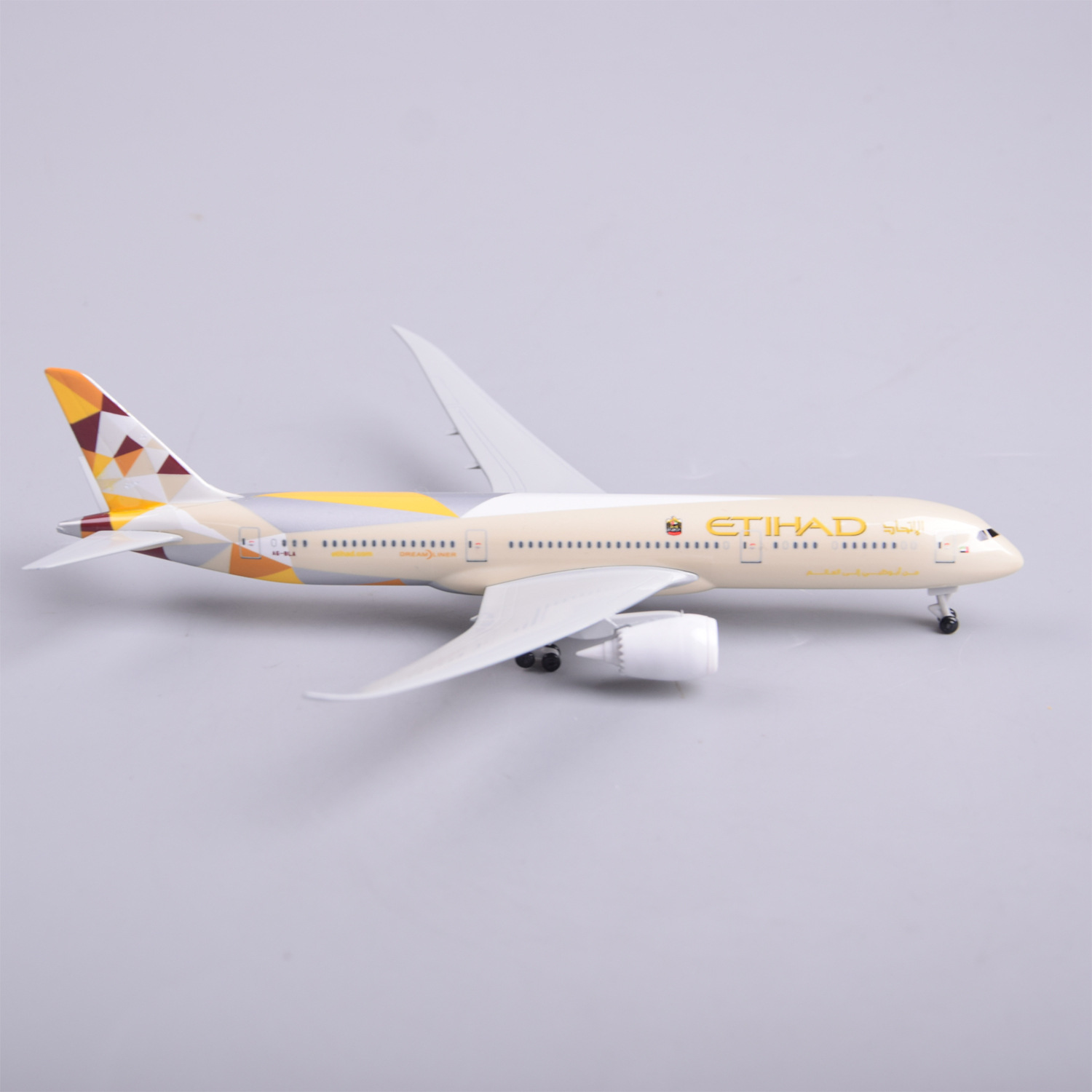 1/300 Schaal 20cm Etihad B787  - Model Kit Store recensie en prijs