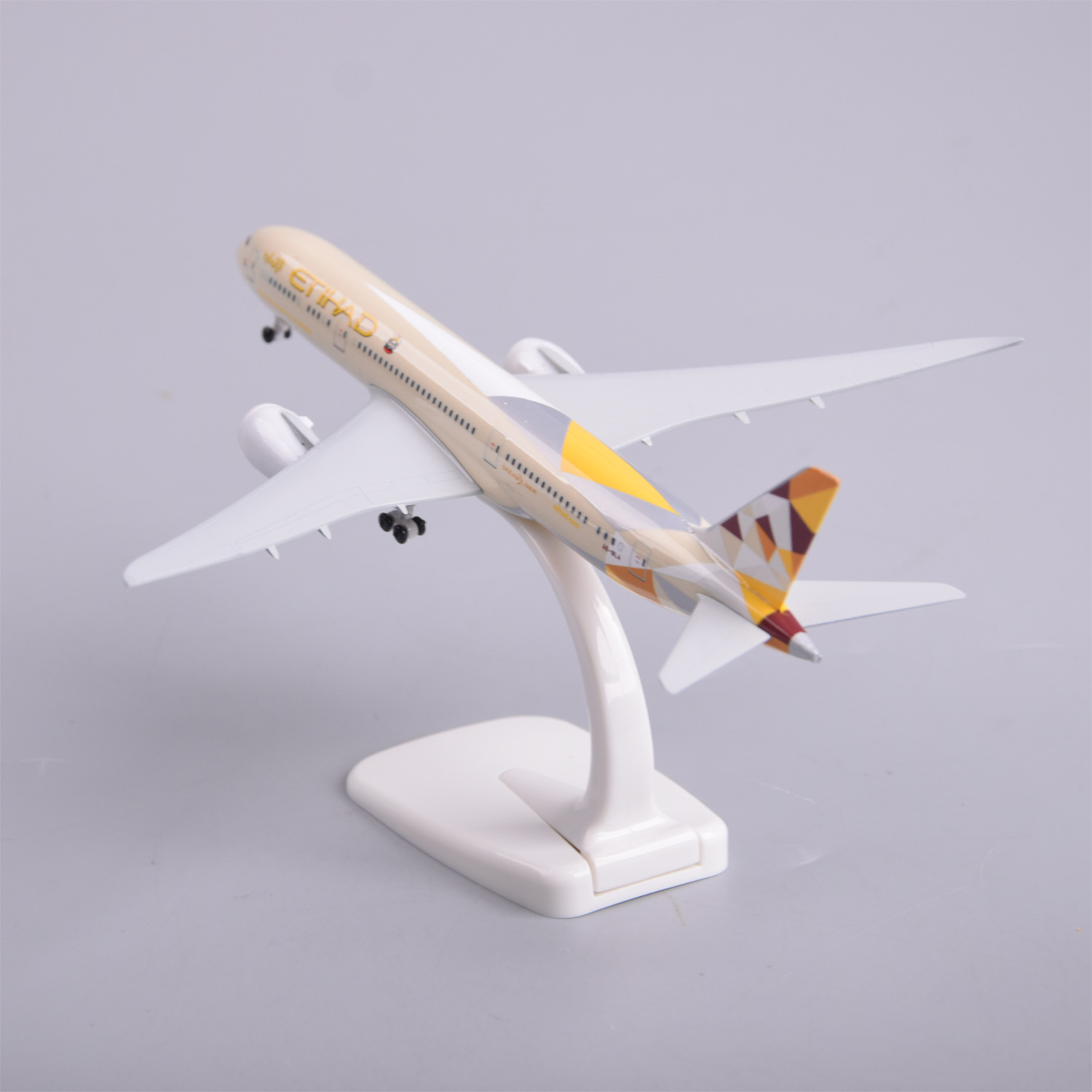 1/300 Schaal 20cm Etihad B787  - Model Kit Store recensie en prijs
