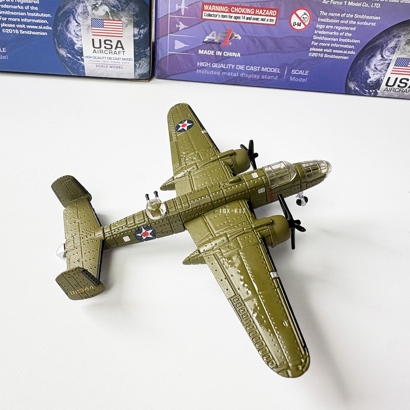 1/200 Schaal WWII U.S. B-25 Mi - Model Kit Store recensie en prijs