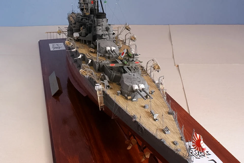 1:200 Schaal WW2 Slagschip Hie - Model Kit Ww2 recensie en prijs