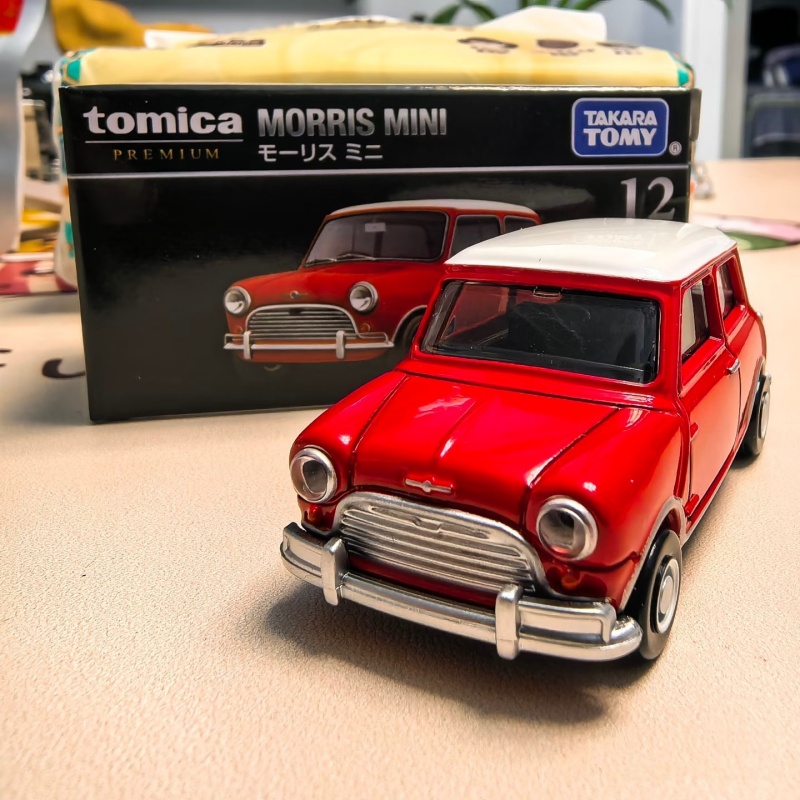 TOMY Premium Black Box 1:12 Sc - Model Kit Bmw recensie en prijs